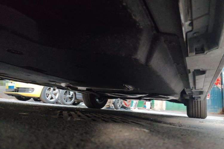 Used Toyota SIENNA 2026 Model 2.5L Dual-Engine Four-Wheel-Drive Prestige Edition Chassis Front Left