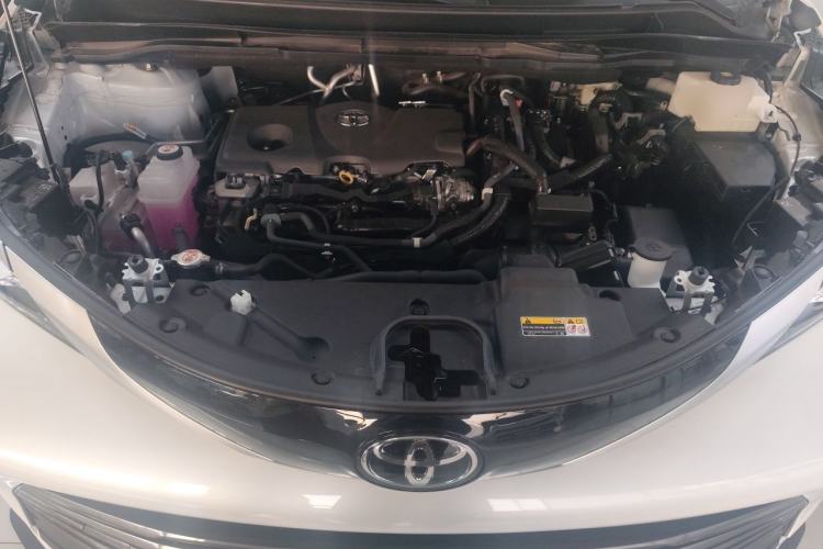 Used Toyota SIENNA 2026 Model 2.5L Dual-Engine Two-Wheel-Drive Premium Prestige Edition Engine Bay