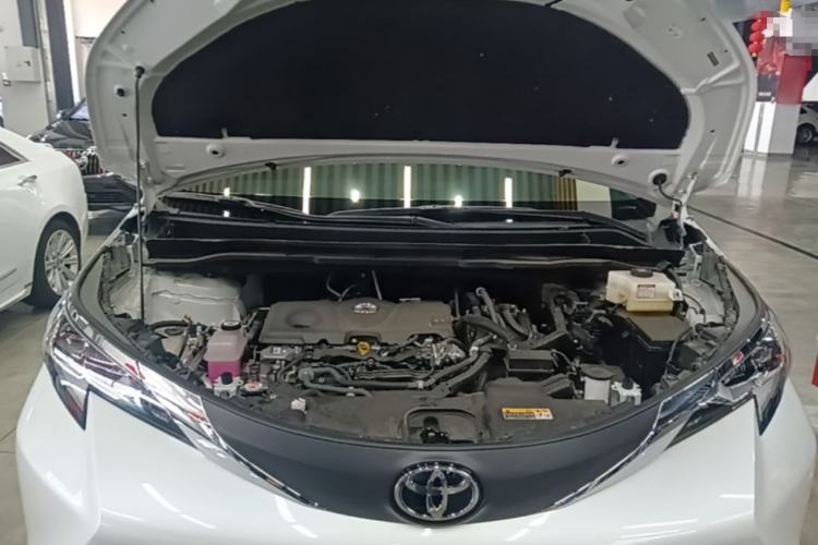 Used Toyota SIENNA 2026 Model 2.5L Dual-Engine Two-Wheel-Drive Comfort Edition Engine Bay