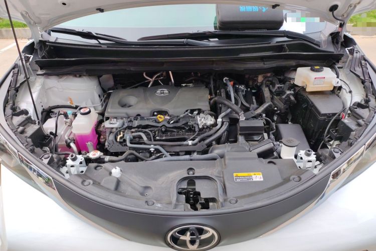 Used Toyota SIENNA 2026 Model 2.5L Dual-Engine Two-Wheel-Drive Comfort Edition Engine Bay