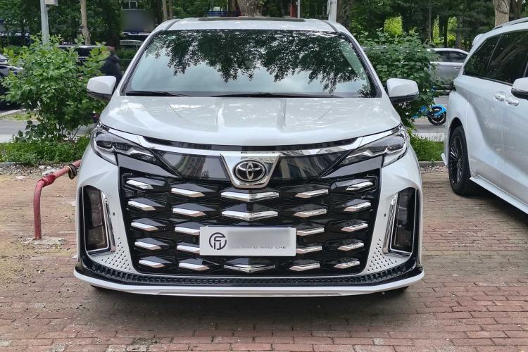 Used Toyota SIENNA 2026 Model 2.5L Dual-Engine Two-Wheel-Drive Comfort Edition Exterior 1