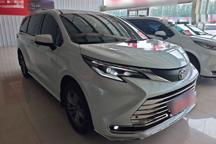 Used Toyota SIENNA 2026 Model 2.5L Dual-Engine Two-Wheel-Drive Comfort Edition Front Right 45 Deg