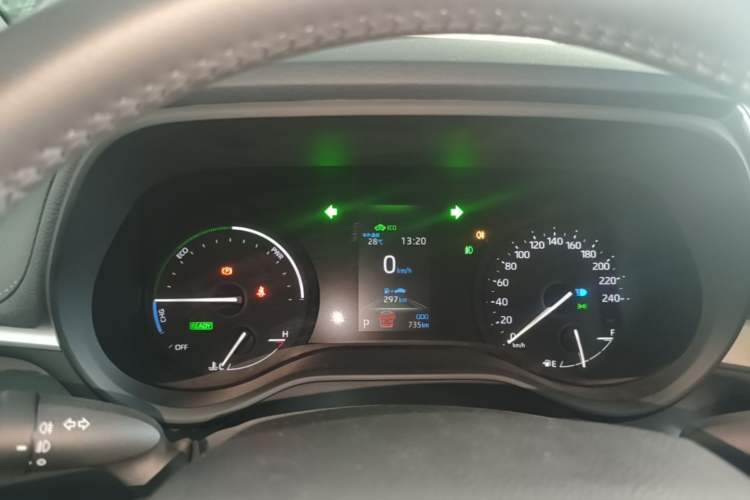 Used Toyota SIENNA 2026 Model 2.5L Dual-Engine Two-Wheel-Drive Prestige Edition Instrument Cluster