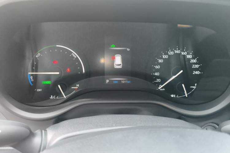 Used Toyota SIENNA 2026 Model 2.5L Dual-Engine Four-Wheel-Drive Luxury Edition Instrument Cluster