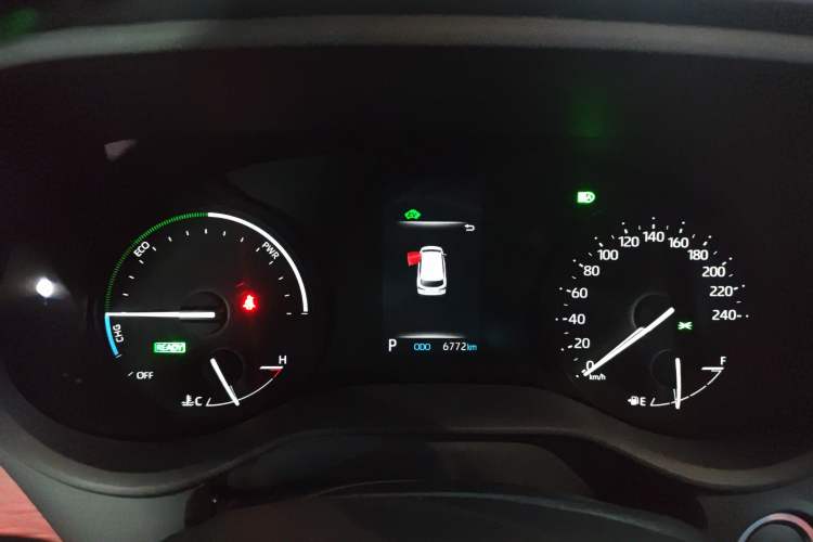 Used Toyota SIENNA 2026 Model 2.5L Dual-Engine Two-Wheel-Drive Comfort Edition Instrument Cluster