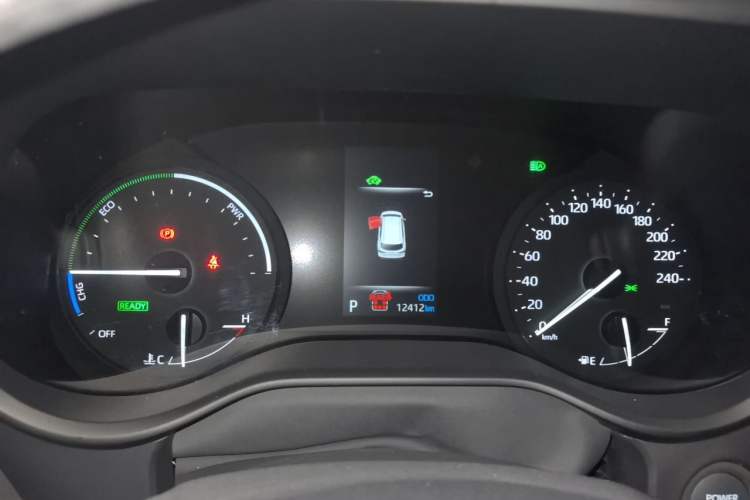 Used Toyota SIENNA 2026 Model 2.5L Dual-Engine Four-Wheel-Drive Prestige Edition Instrument Cluster