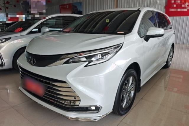 Used Toyota SIENNA 2026 Model 2.5L Dual-Engine Two-Wheel-Drive Comfort Edition