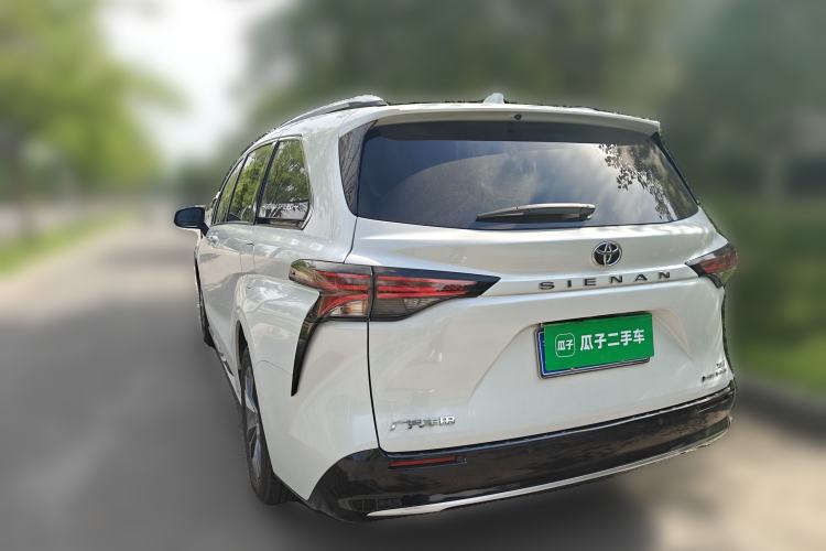 Used Toyota SIENNA 2026 Model 2.5L Dual-Engine Four-Wheel-Drive Luxury Edition Rear Left 45 Deg