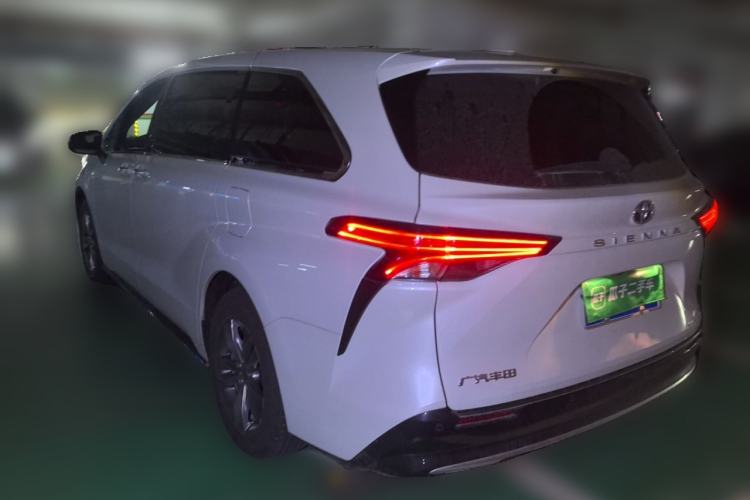 Used Toyota SIENNA 2026 Model 2.5L Dual-Engine Four-Wheel-Drive Prestige Edition Rear Left 45 Deg