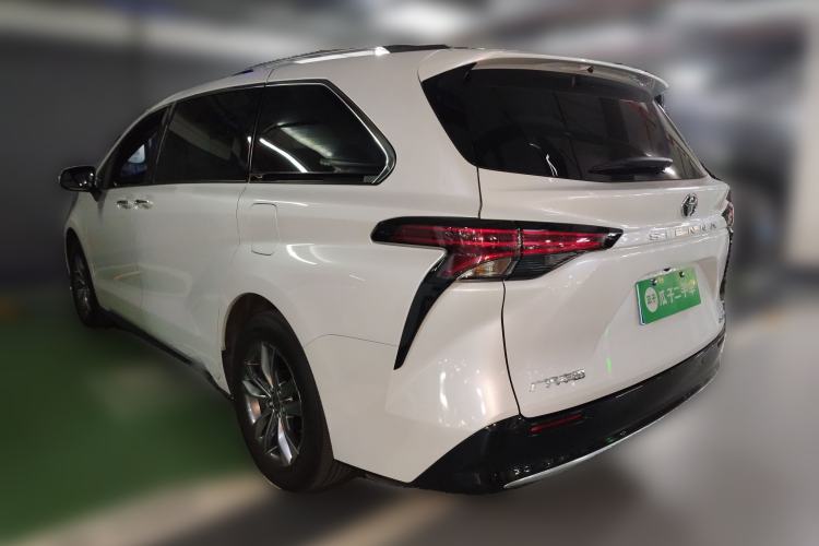 Used Toyota SIENNA 2026 Model 2.5L Dual-Engine Four-Wheel-Drive Premium Edition Rear Left 45 Deg