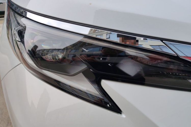 Used Toyota SIENNA 2026 Model 2.5L Dual-Engine Two-Wheel-Drive Comfort Edition Right Front Headlight