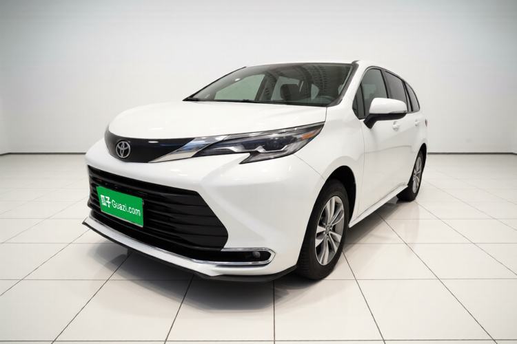Used Toyota SIENNA 2026 Model 2.5L Dual-Engine Two-Wheel-Drive Comfort Edition Guazi used car, China used car export, Used car for sale, Used cars, Cheapest cars for sale
