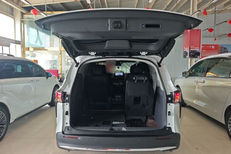 Used Toyota SIENNA 2026 Model 2.5L Dual-Engine Two-Wheel-Drive Comfort Edition Trunk