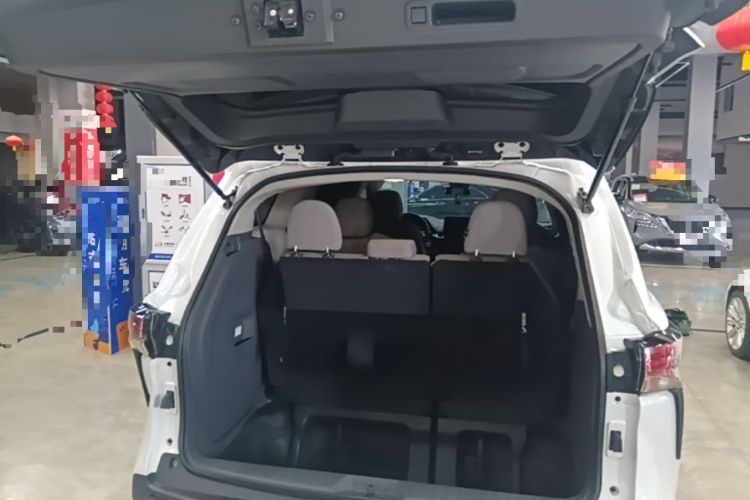 Used Toyota SIENNA 2026 Model 2.5L Dual-Engine Two-Wheel-Drive Comfort Edition Trunk
