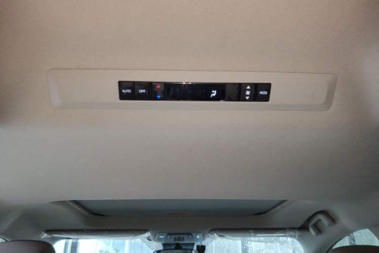 Used Toyota SIENNA 2027 Model 2.5L Dual-Engine Two-Wheel-Drive Comfort Edition Headliner