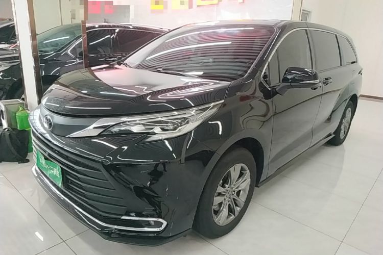 Toyota SIENNA 2027 Model 2.5L Dual-Engine Two-Wheel-Drive Comfort Edition