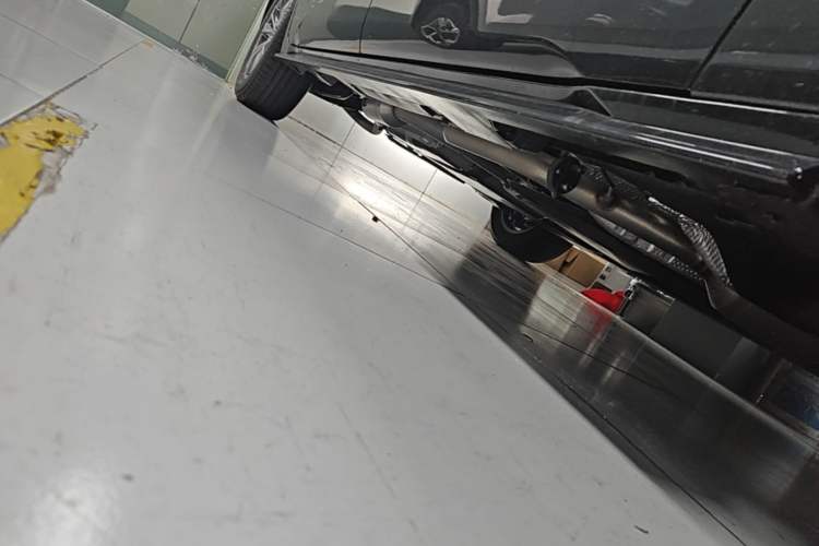 Used Toyota SIENNA  Right Side Sill