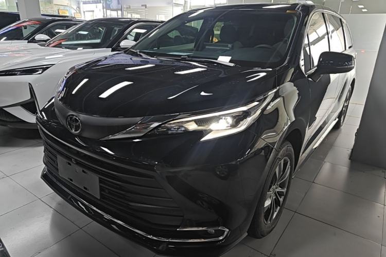 Used Toyota SIENNA Guazi used car, China used car export, Used car for sale, Used  cars, Cheapest cars for sale
