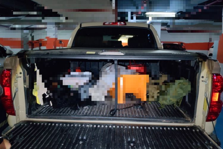 Used Toyota Tundra  Trunk