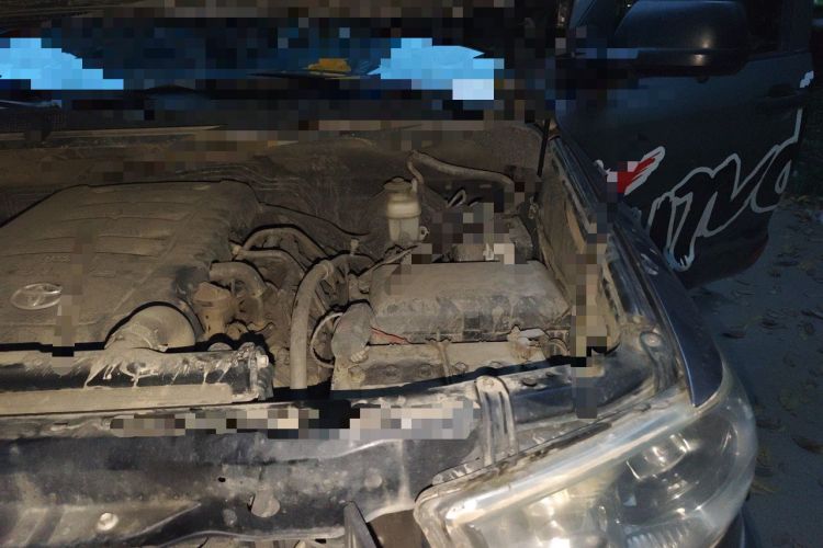 Used Toyota Tundra 2011 5.7 Standard Edition Engine Bay Left
