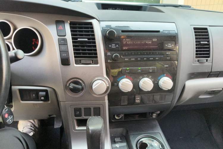 Used Toyota Tundra  Audio And AC Panel