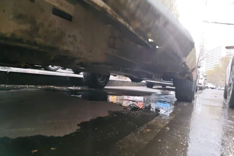 Used Toyota Tundra  Chassis Front Left
