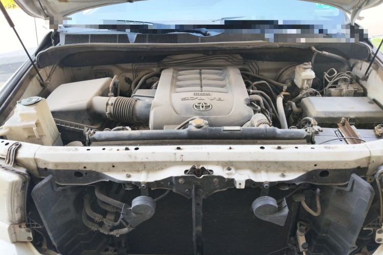 Used Toyota Tundra  Engine Bay