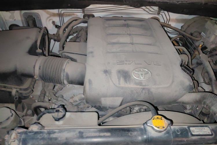 Used Toyota Tundra  Engine Bay