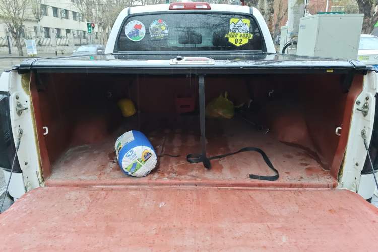 Used Toyota Tundra  Trunk