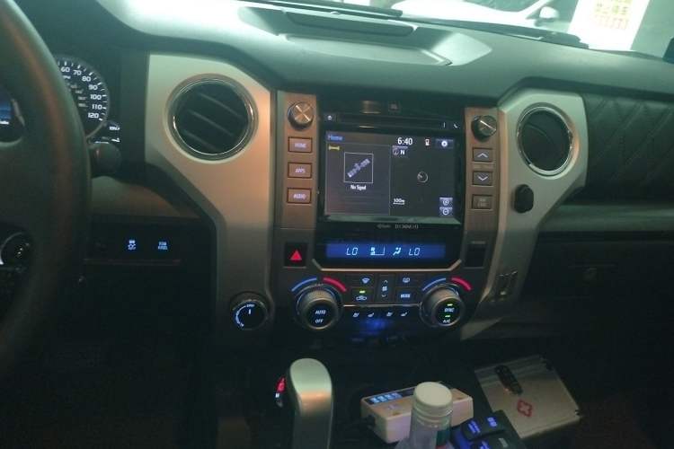 Used Toyota Tundra  Audio And AC Panel