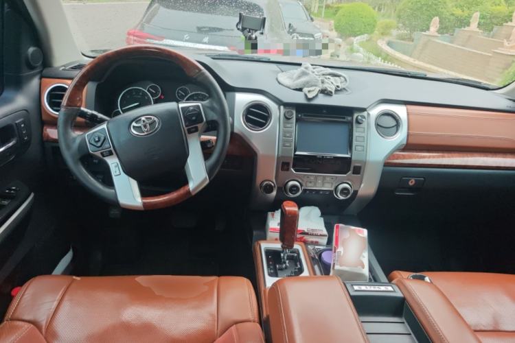 Used Toyota Tundra 2014 5.7L 1794 Edition Center Console