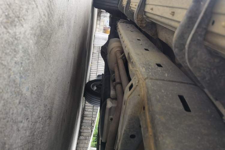 Used Toyota Tundra 2014 5.7L 1794 Edition Chassis Front Right