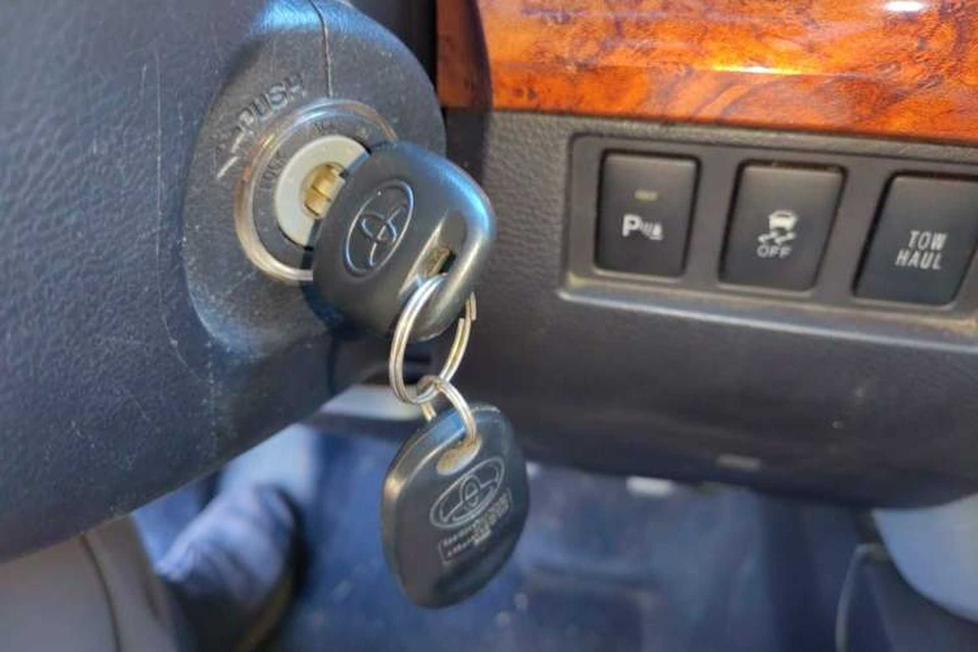 Used Toyota Tundra  Vehicle Key