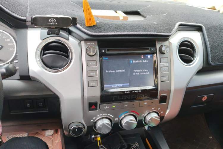Used Toyota Tundra  Audio And AC Panel