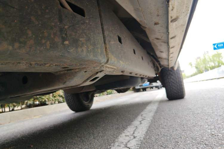 Used Toyota Tundra  Chassis Front Left