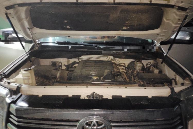 Used Toyota Tundra 2014 5.7L 1794 Edition Engine Bay
