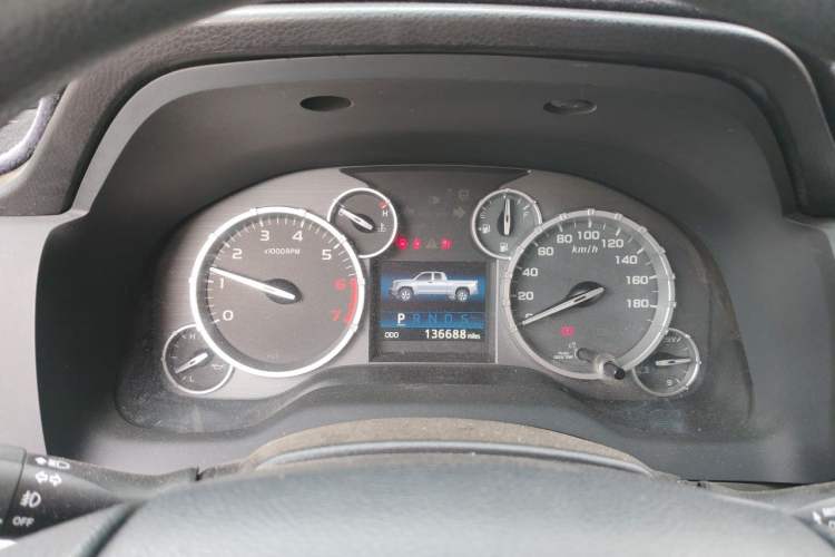 Used Toyota Tundra  Instrument Cluster