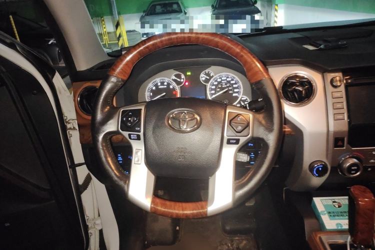 Used Toyota Tundra 2014 5.7L 1794 Edition Steering Wheel