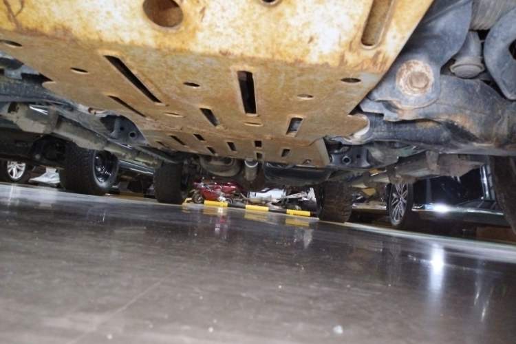 Used Toyota Tundra  Chassis Front