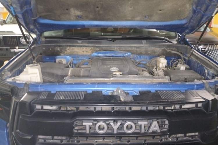 Used Toyota Tundra  Engine Bay