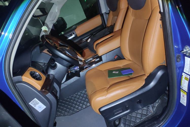 Used Toyota Tundra  Left Front Seat
