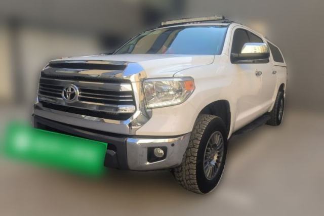 Used Toyota Tundra 2017 model, 5.7-liter imported, automatic transmission, 5 seats, with sunroof.