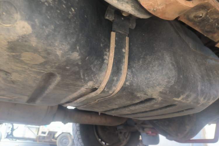 Used Toyota Tundra  Chassis Front Left
