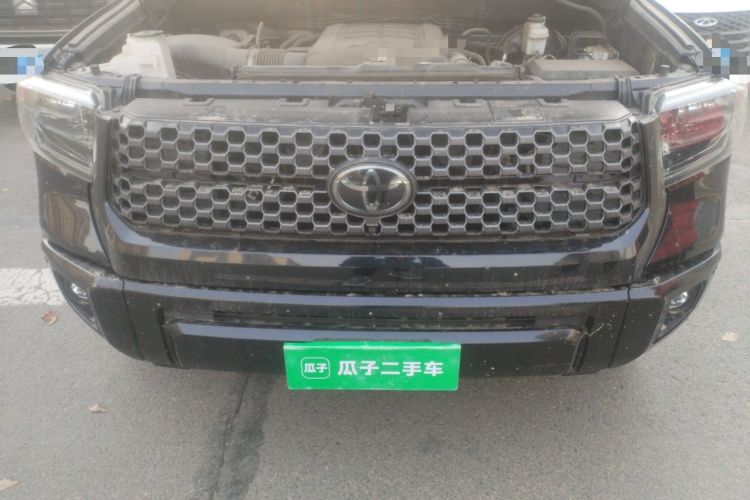 Used Toyota Tundra  Engine Bay
