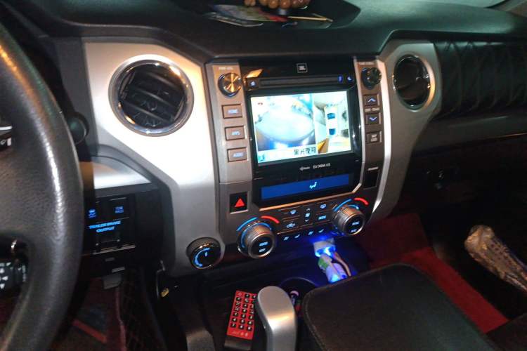 Used Toyota Tundra  Audio And AC Panel