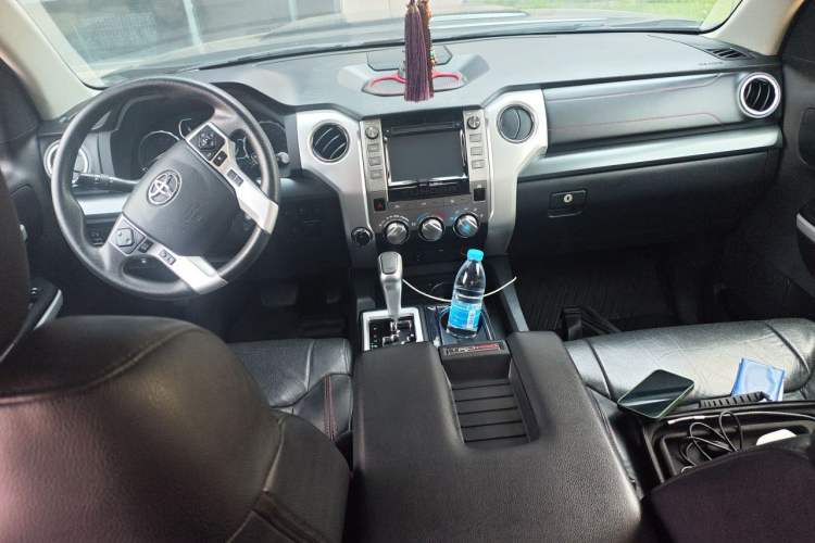 Used Toyota Tundra  Center Console