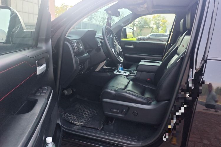 Used Toyota Tundra  Driver Seat