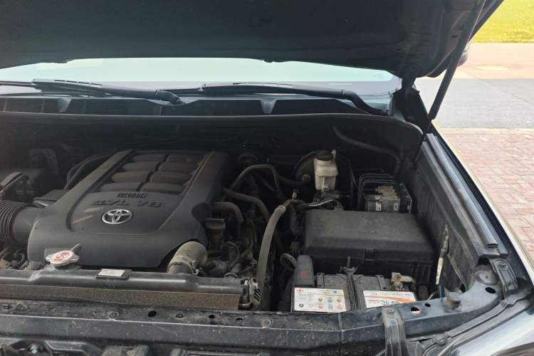 Used Toyota Tundra  Engine Bay Left