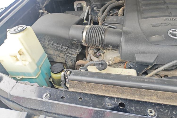 Used Toyota Tundra  Engine Bay Right