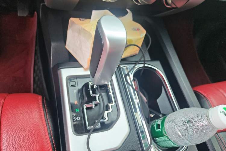 Used Toyota Tundra  Gear Lever